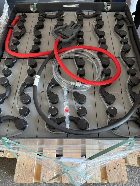 48V 750AH 6PZS750 Batterie inkl. Aquamatik und REMA-Stecker