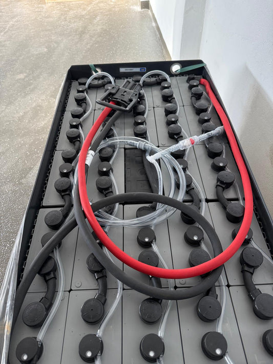 48V 625AH 5PZS625 Batterie inkl. Aquamatik und REMA-Stecker