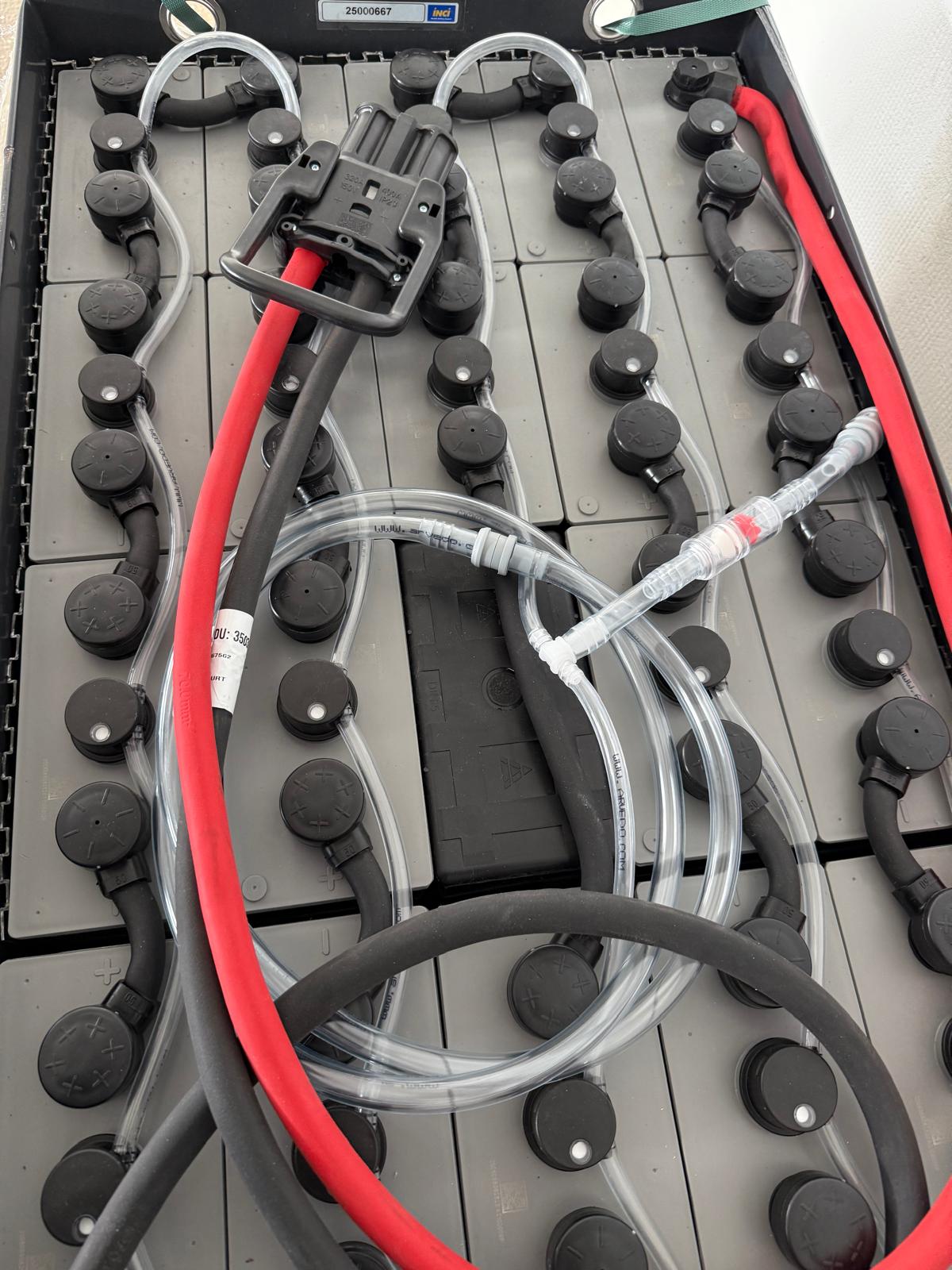 48V 625AH 5PZS625 Batterie inkl. Aquamatik und REMA-Stecker